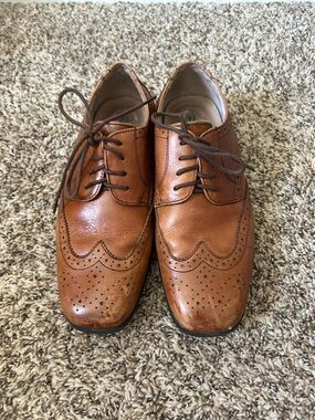 Florsheim Brown Leather Wingtip Derby Oxfords